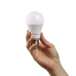 لامپ اس ام دی 12 وات سایروکس مدل A60 پایه E27 بسته شش عددی - Image 3